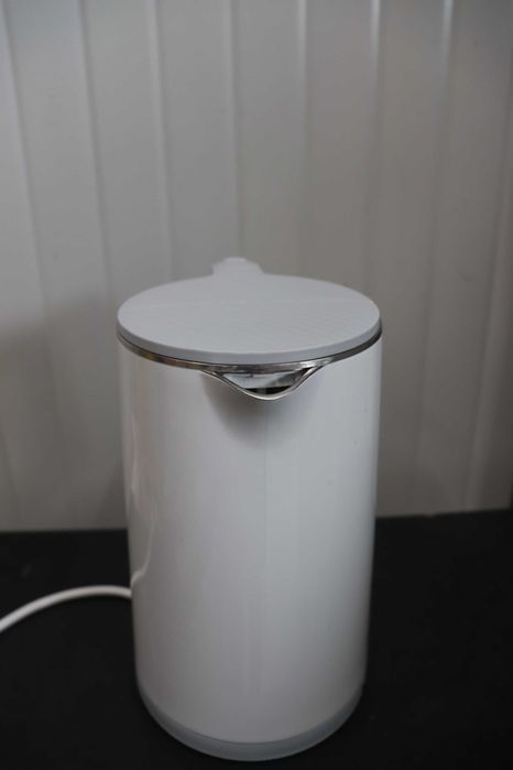 Чайник Tefal KO6931 Sense Капацитет 1,5L, цифров дисплей, лек ДЕФЕКТ