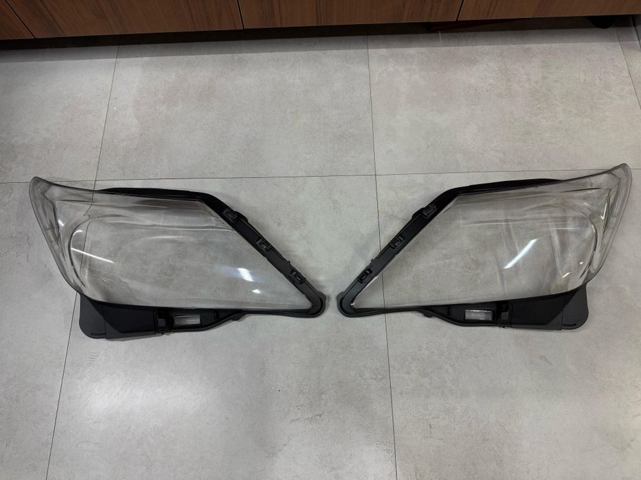 Стекло фар Лексус ЛХ 570 рестайлинг