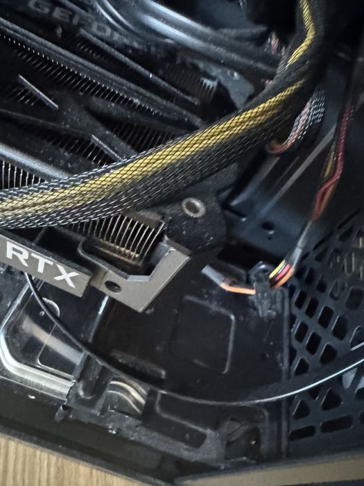 Sistem PC Gaming Calculator Intel I5 9400F RTX 3060