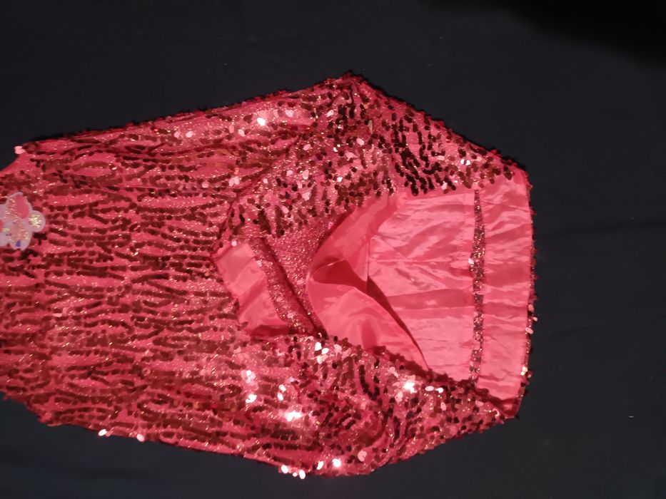 Продам платье на девочку