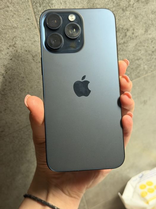 iPhone 15 Pro Max 256 GB