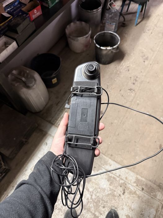 Продам зеркало видеорегистратор