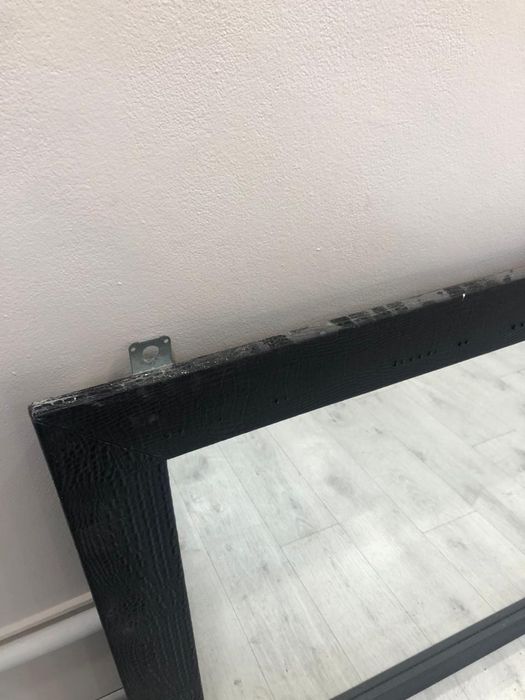 Продам зеркало с мойкой.