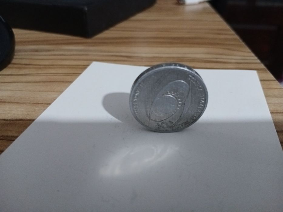 Moneda 500 lei anul 1999 cu Eclipsa