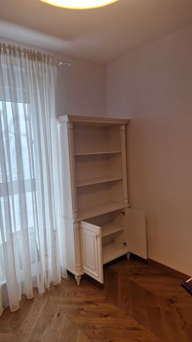 Vând set complet de mobilier.