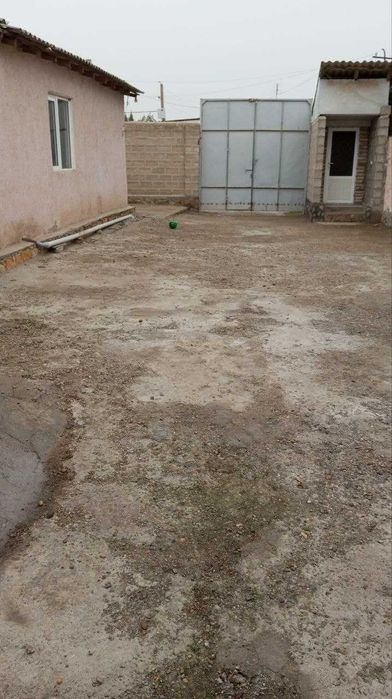 Kogon shaharda tayyor uchastka sotiladi.