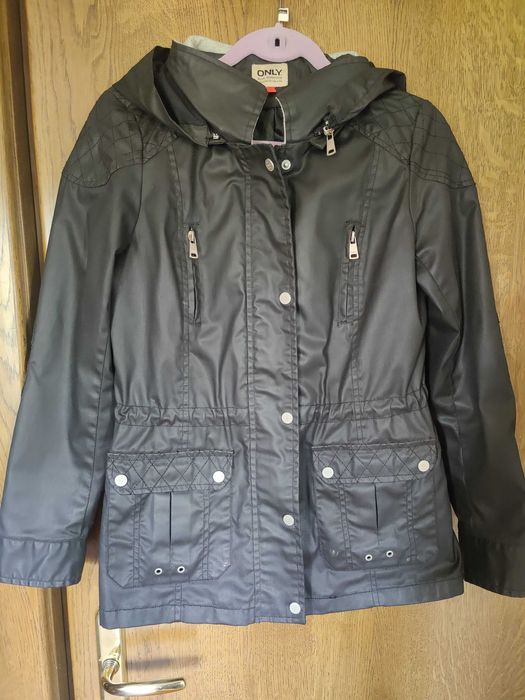 Geaca toamna Only cu gluga M