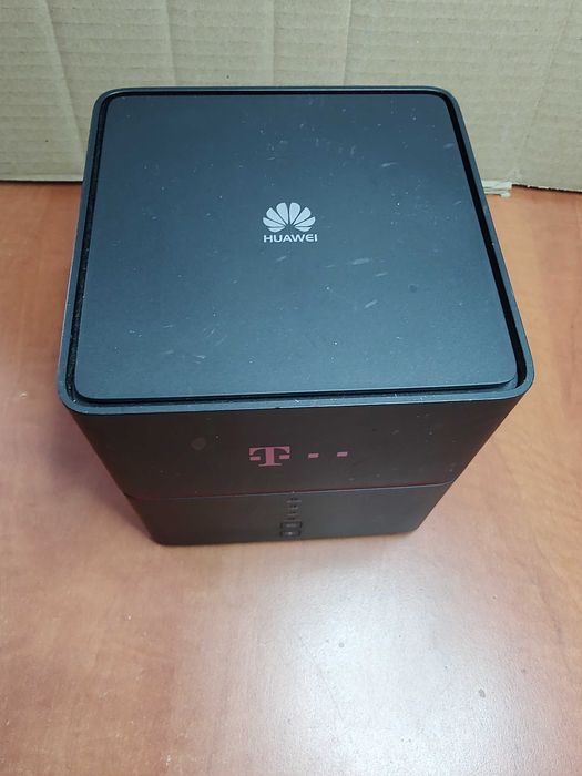 Router cartela SIM 4G LTE Huawei B529s-23a priza si baterie Cat.6