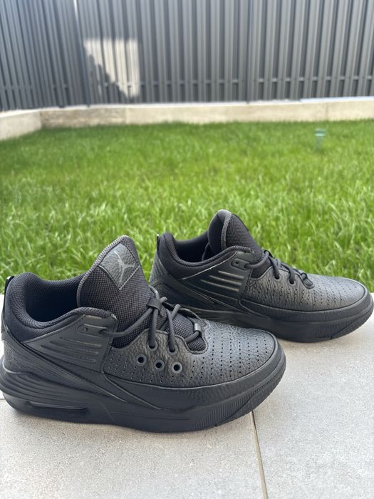 Nike Jordan Max Aura 5