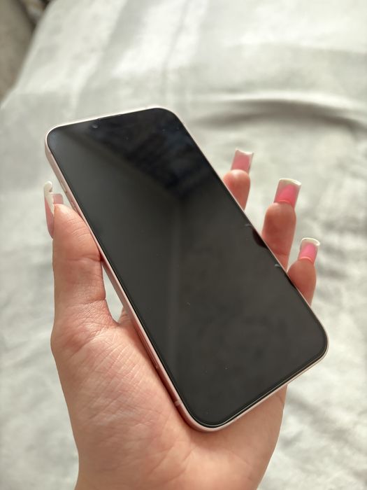 Продам iphone 13 б/у