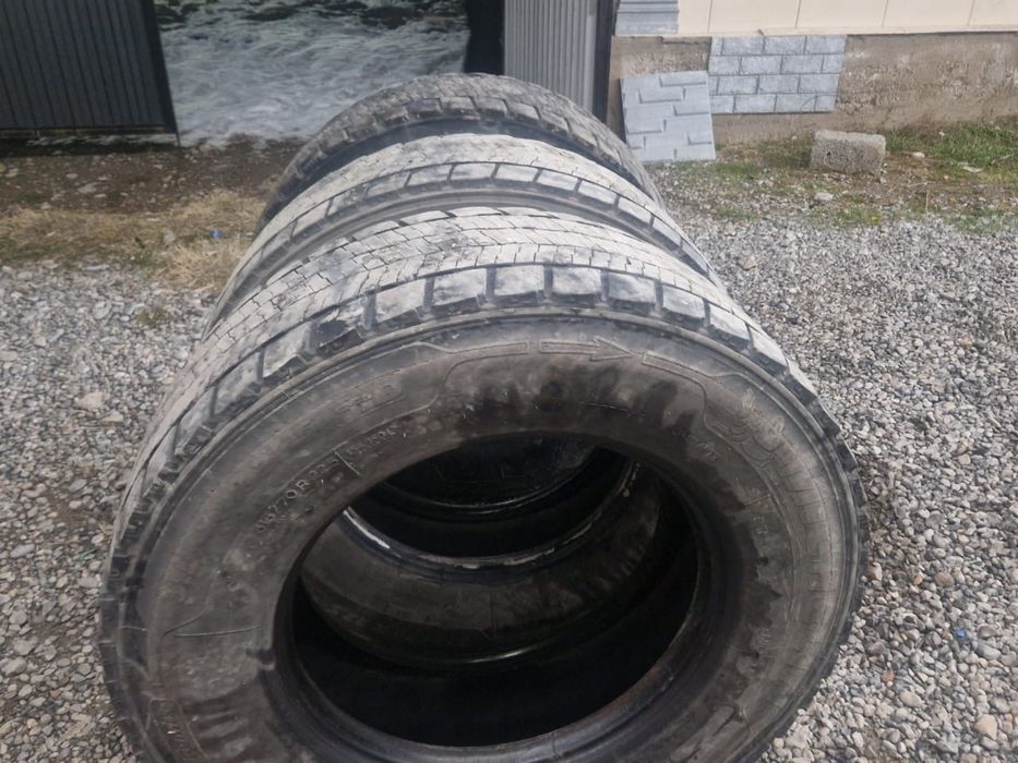 Срочно продам шина