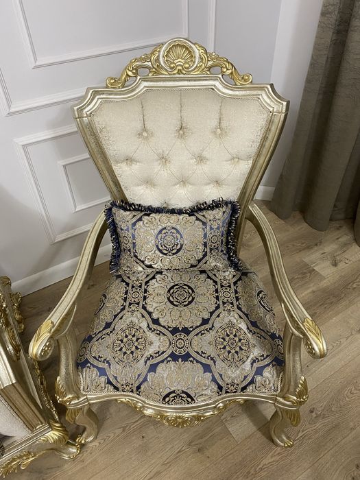 Гостийный мебель