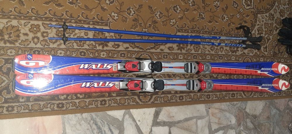 Лыжи горные и ботинки