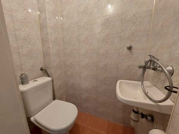 Продава се Тристаен апартамент в Русе, Алеи Възраждане - 85 кв.м за 1636 €/кв.м - Снимка #10