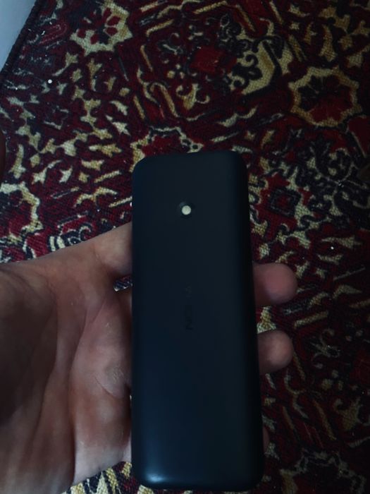 Телефон Nokia кнопочный