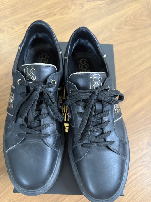 Обувки от Hristo Stoichkov