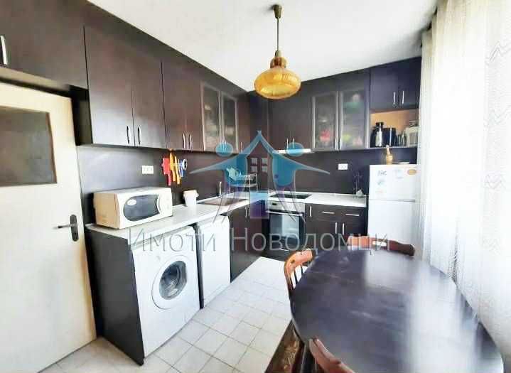 Продава се Многостаен апартамент в Шумен, Пазара - 116 кв.м за 1319 €/кв.м - Снимка #1