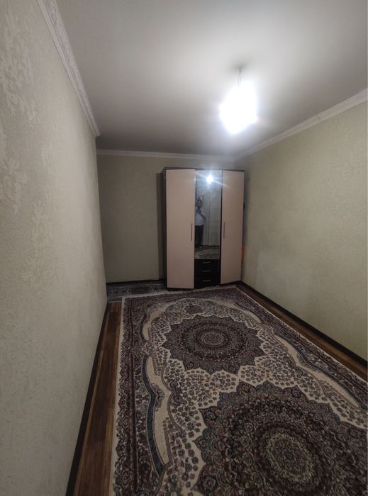 Чиланзар 9. Аренда. 3 х комнатная.  Срочно сдается