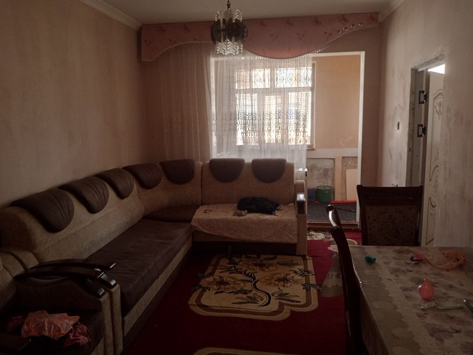 Продается квартира в городе Янгиюле.