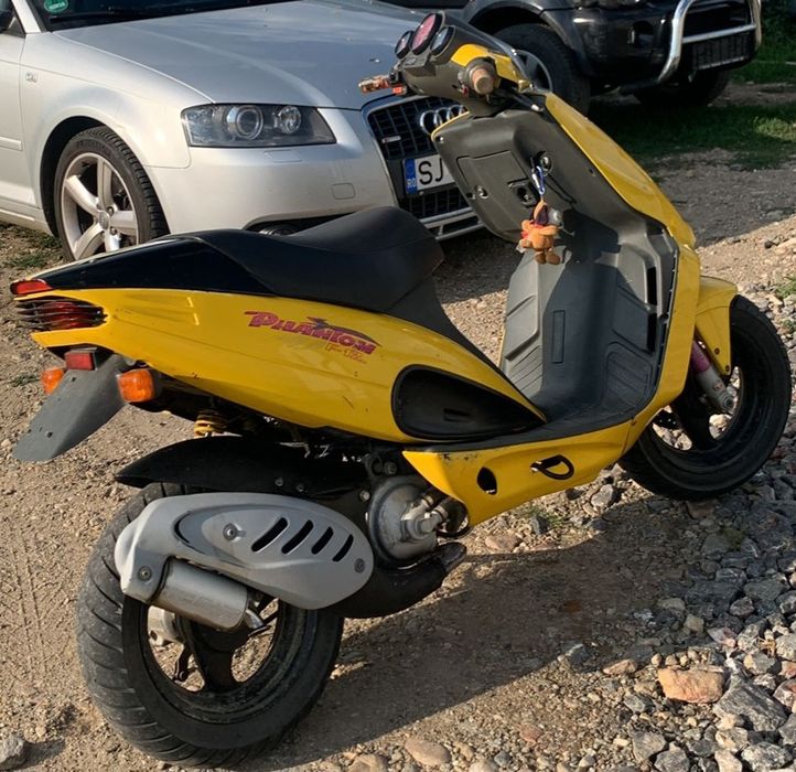 Vând scuter malaguti f12