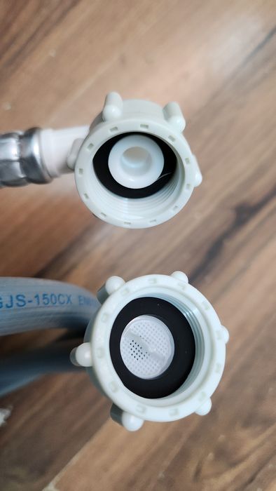 Маркуч за пералня чиста вода 1,6м - с филтър