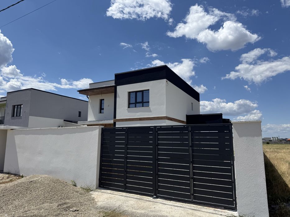 Vand casa zona ionumi