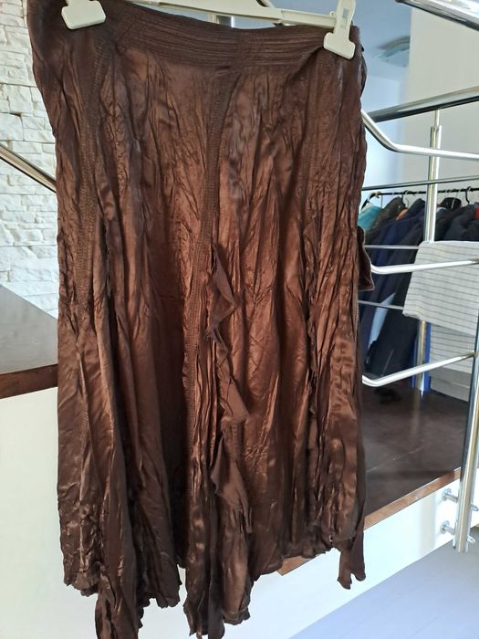 Fusta mărimea 40,plisata.