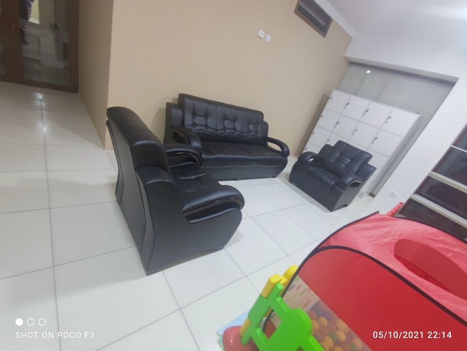 Юумшок мебель офис ва мехмон хоналар учун