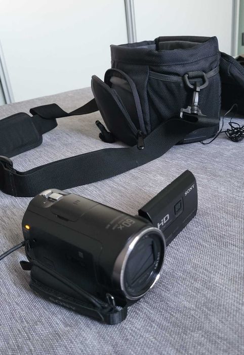 Cameră video Sony Handycam Projector PJ620