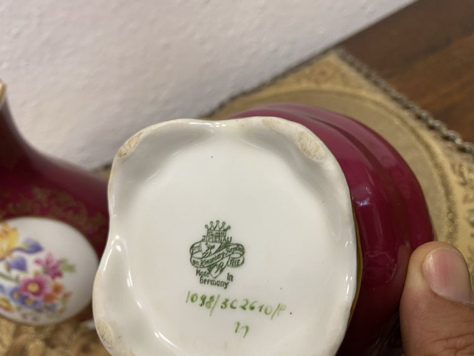 Немски барокови вази от порцелан