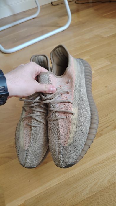 *Yeezy Boost 350 V2 "Ash Stone" - Mărimea 45*yeezy boost 350

Vând Yeezy 350 V2 originali, culoare Ash Stone. Mărimea 45 EU. Stare foarte bună 9/10, p