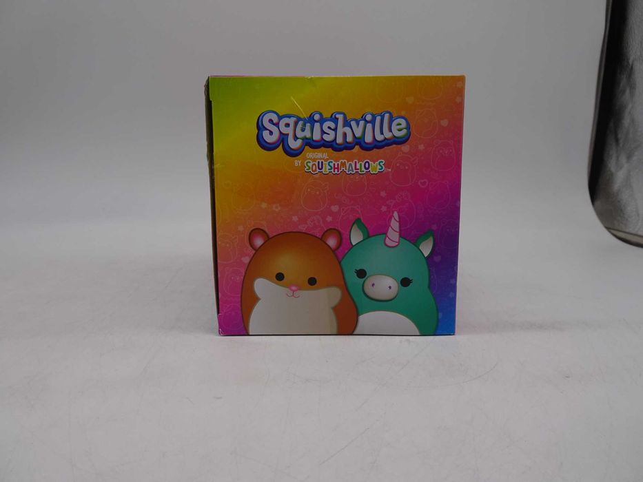 Set de joaca Squishmallows, Squishville cu 1 mini personaj  Pool Party