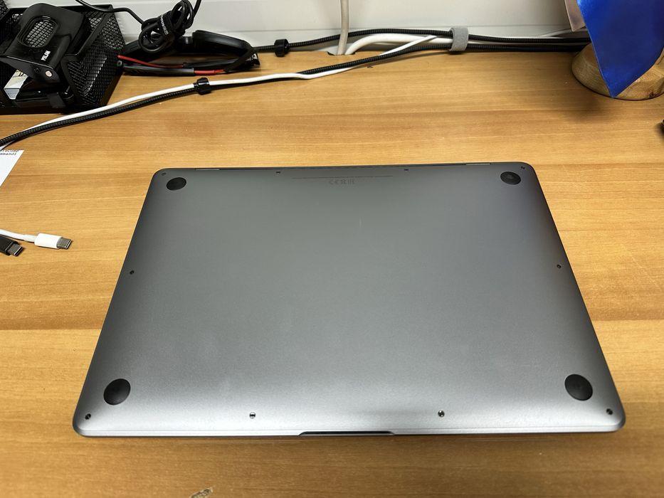 Macbook Air 13”, 2018, i5, 8gb ram, 128 Gb