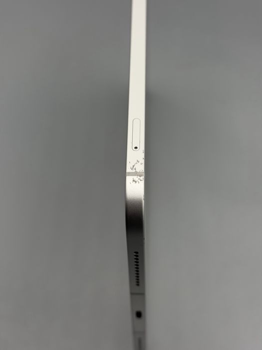iPad 10 / 64 GB / Cellular + Wifi / Silver / MDM / Stare foarte buna