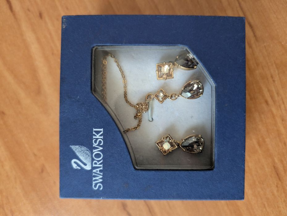 Set colier și cercei Swarovski