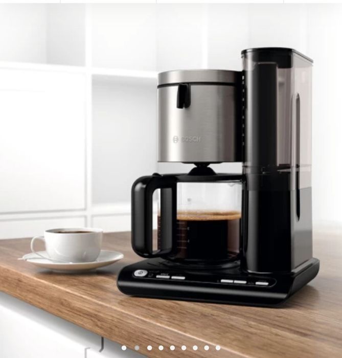 Соковыжималка Braun J700. Кофеварка Bosch