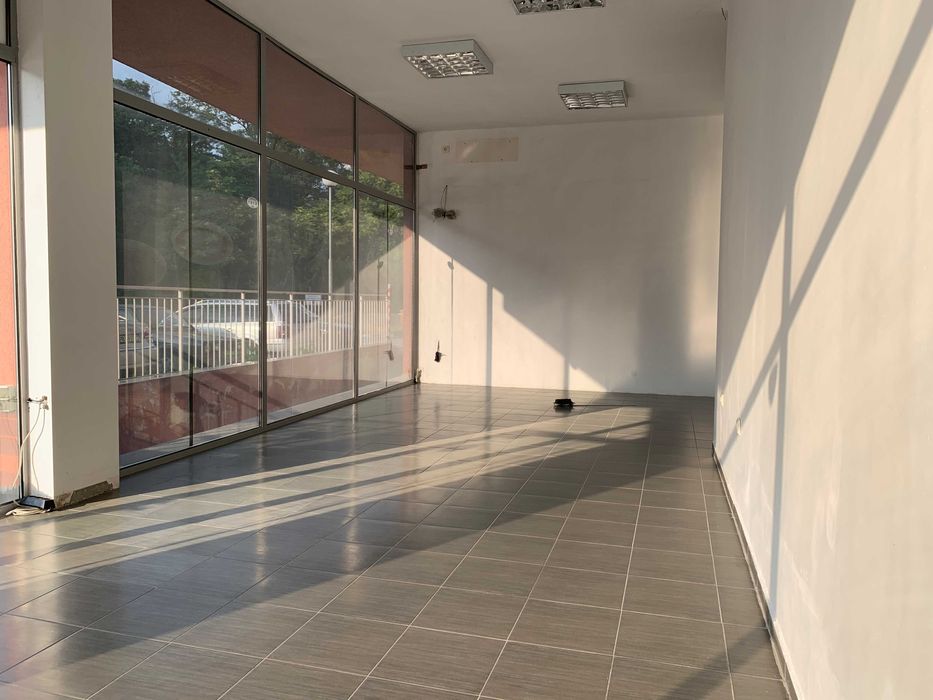 Дава се под наем Офис в Пловдив, Христо Смирненски - 48 кв.м за 382.5 € - Снимка #1