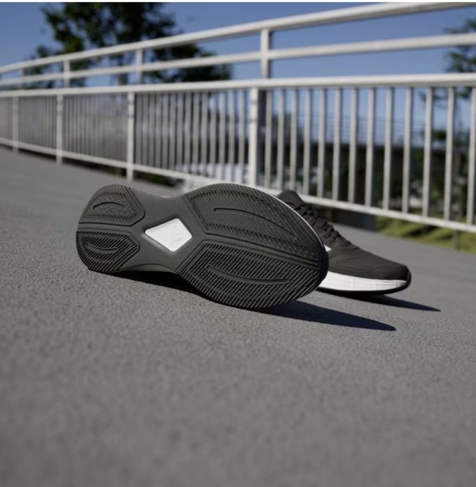 Новые кроссовки adidas 7 размер