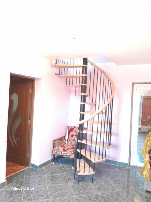 Casa de vanzare in CEICA (Bihor) 34km de Oradea