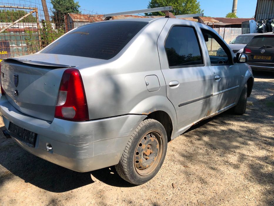 Piese din dezmembrari Dacia Logan 1.6 16V benzina , gri