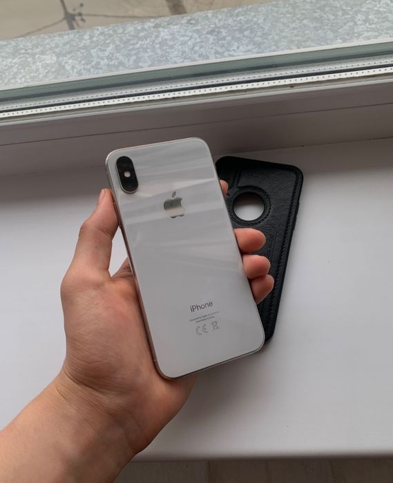 Продам Айфон X в хорошем сост