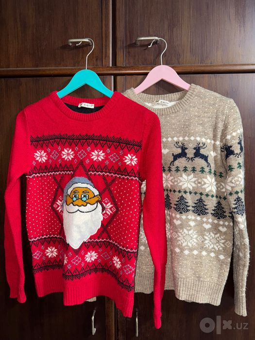 Свитер зимний с новогодним принтом