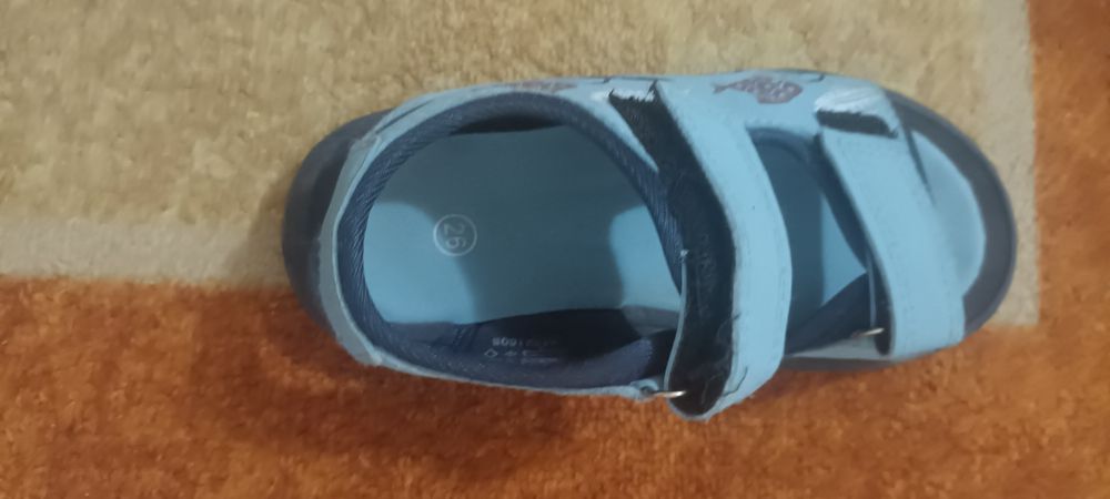 Детски сандали новер 26