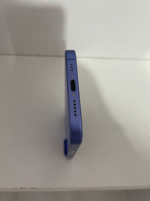 Iphone 16 blue 128gb