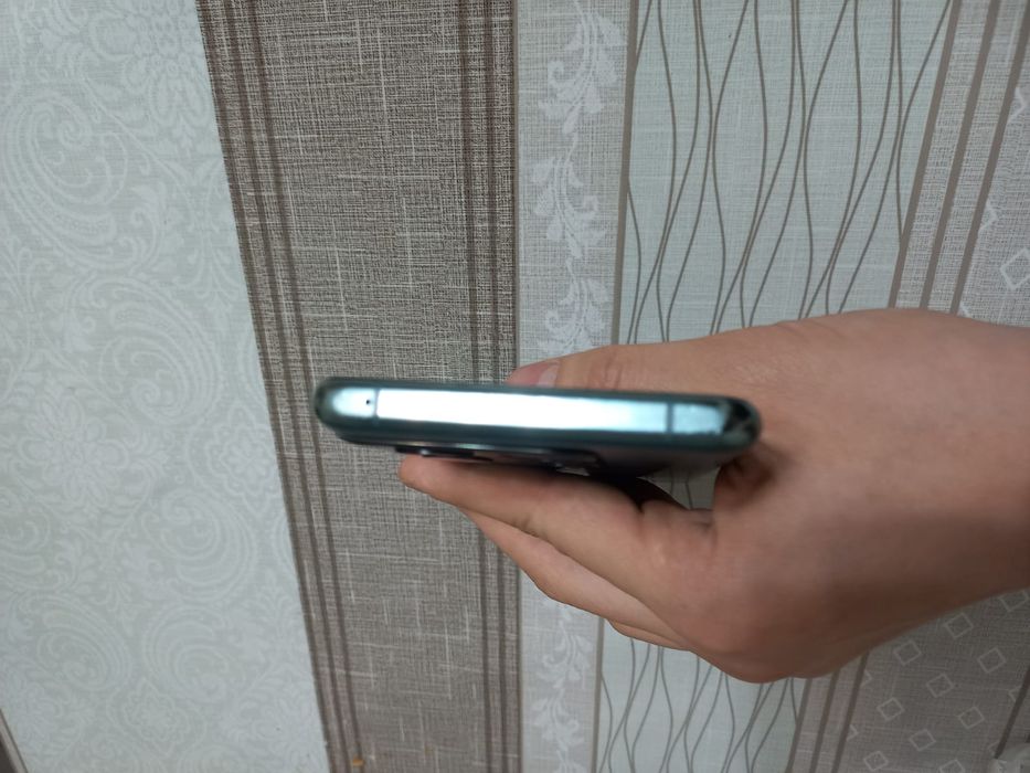 OnePlus 10 Pro  12/256