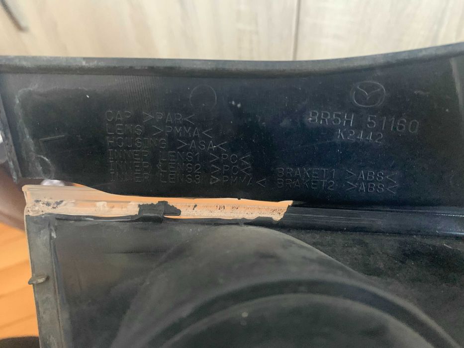 Оригинален ЛЯВ СТОП на Мazda 3 Sport - РАБОТЕЩ!