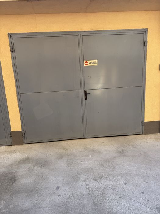 Метална врата за гараж