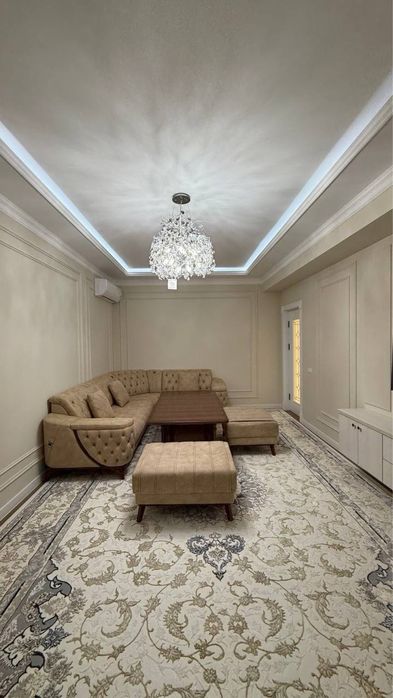 Продается 3 ком. Квартира площадью 90 кв.м. Рядом с Аэропортом