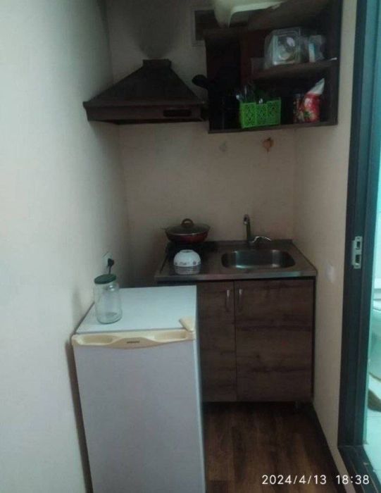 Срочно продается квартира общага кадышева  1/5/9