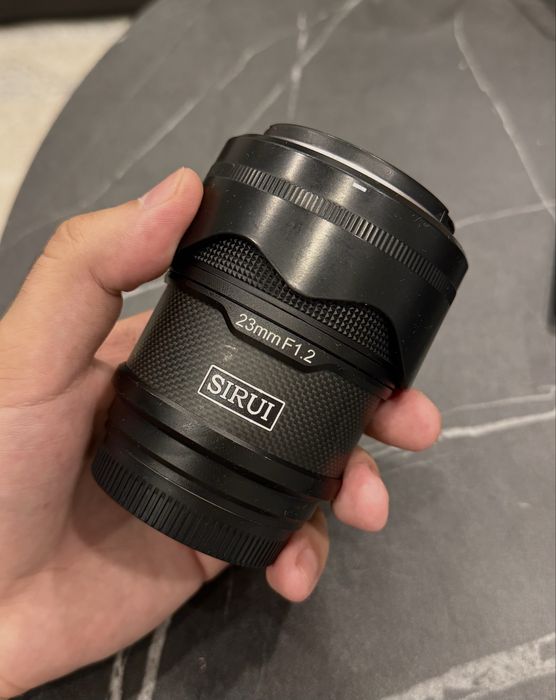 Продам объектив SIRUI SNIPER 23mm для Sony
